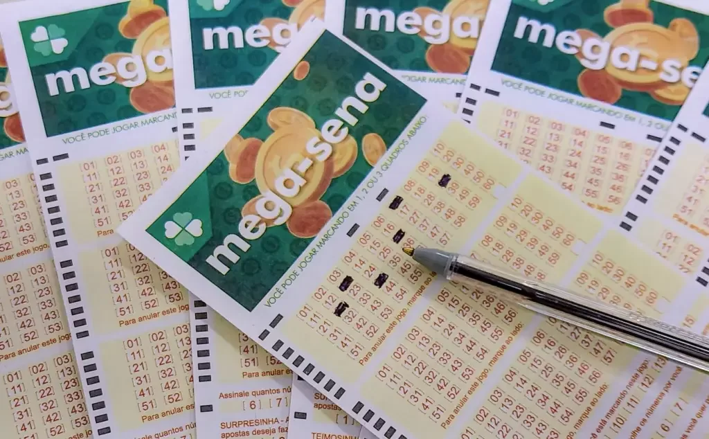 Mega-Sena: veja o resultado desta quarta; prêmio é de R$ 35 milhões - Clube FM Brasil - 